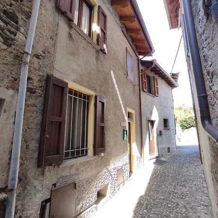 La Casa A Chiocciola Between Lake And Mountains Lierna Buitenkant foto